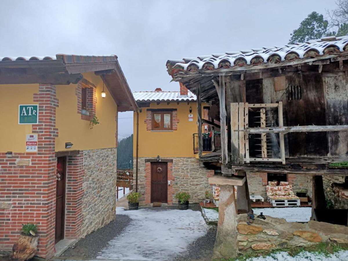 Carroceu Rural Apartment Onís Exterior foto