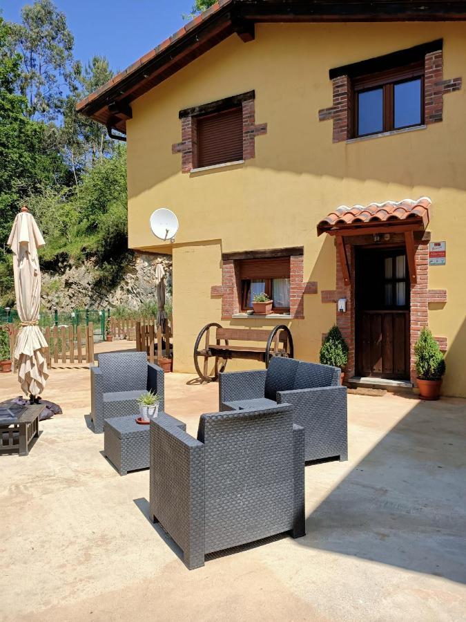 Carroceu Rural Apartment Onís Cameră foto